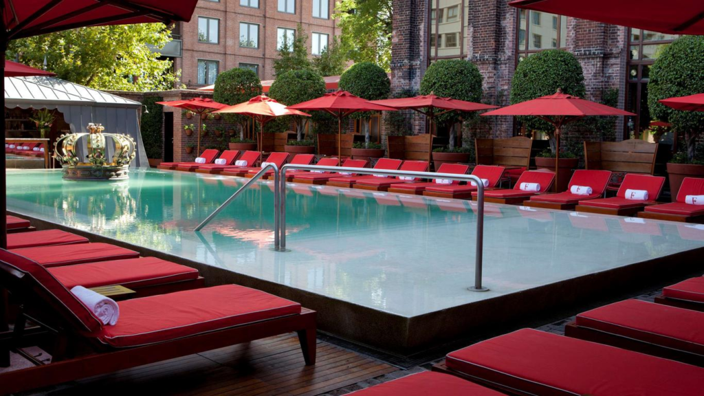 Área de piscina Hotel Faena em Buenos Aires